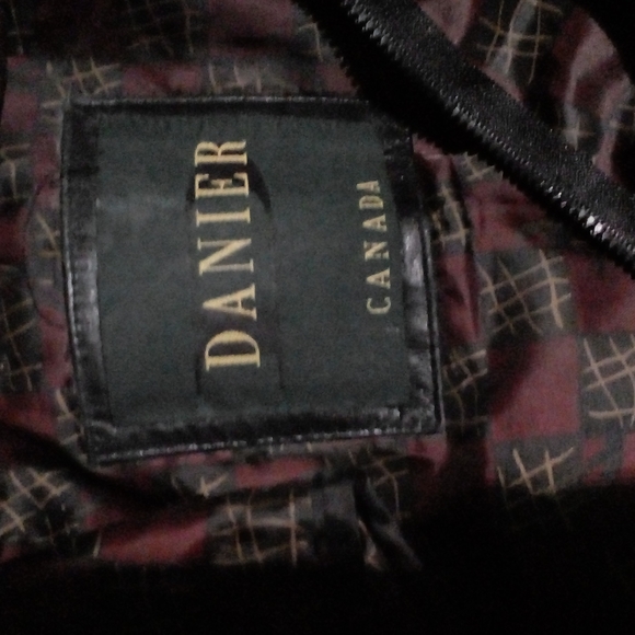 Jacket - Picture 3 of 4